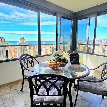 Bahia Views - Premium Torres D' Oboe Apartment เบนิดอร์ม ภายนอก รูปภาพ