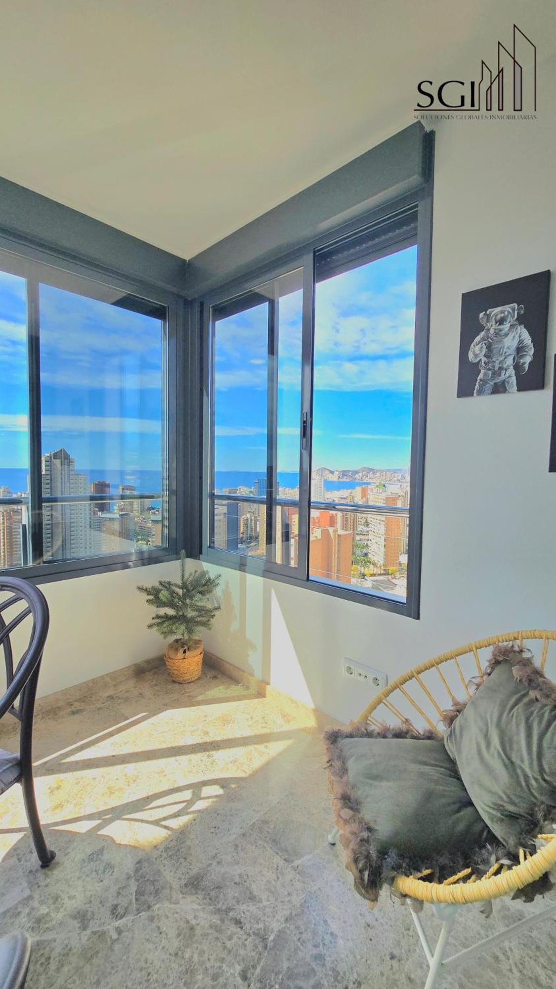 Bahia Views - Premium Torres D' Oboe Apartment เบนิดอร์ม ภายนอก รูปภาพ